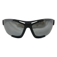 Cargar imagen en el visor de la galería, Caja de Lente solar polarizado 12pzs. Mod. 4000 6-4($60cu)
